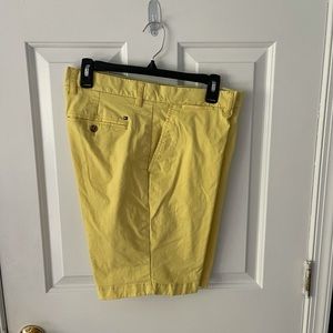 Men’s size 32 Tommy Hilfiger shorts